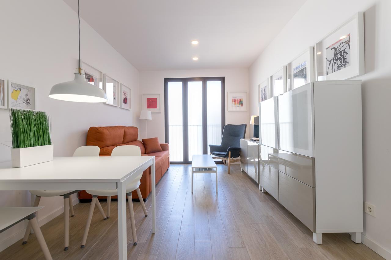 Apartments Madrina Valencia Eksteriør billede