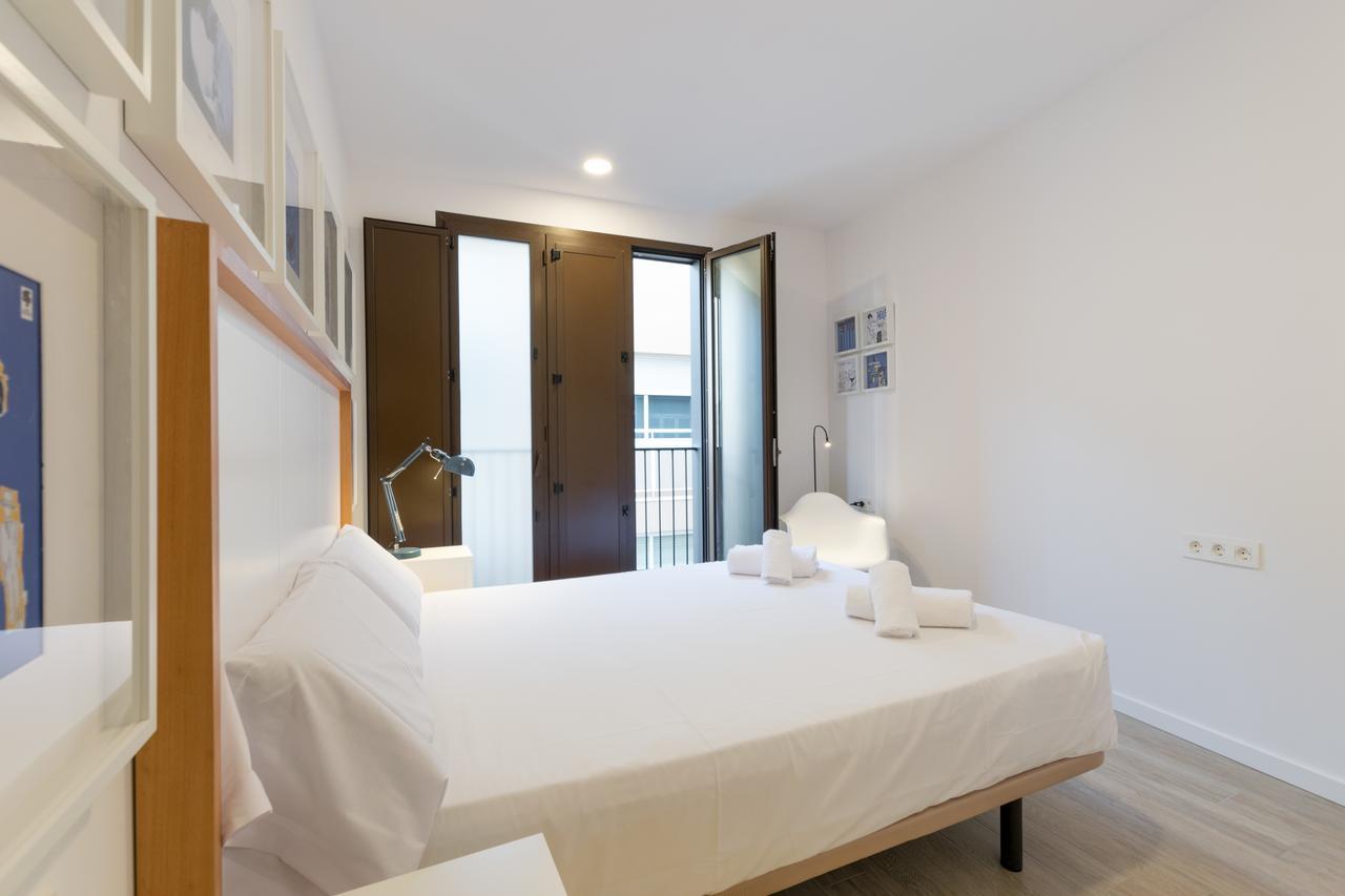 Apartments Madrina Valencia Eksteriør billede
