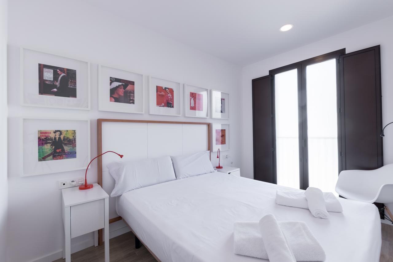 Apartments Madrina Valencia Eksteriør billede