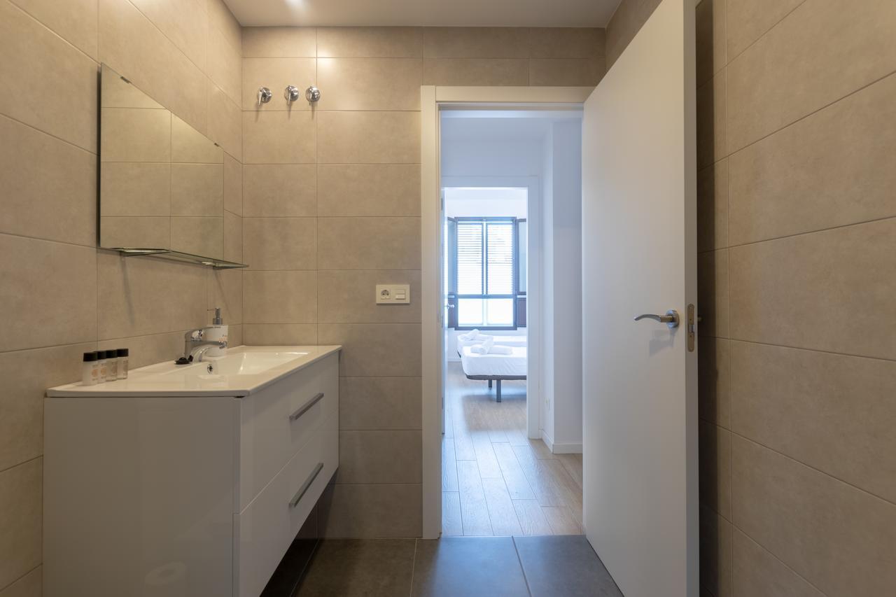 Apartments Madrina Valencia Eksteriør billede