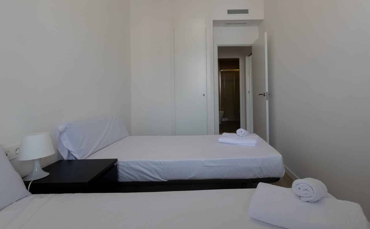 Apartments Madrina Valencia Eksteriør billede
