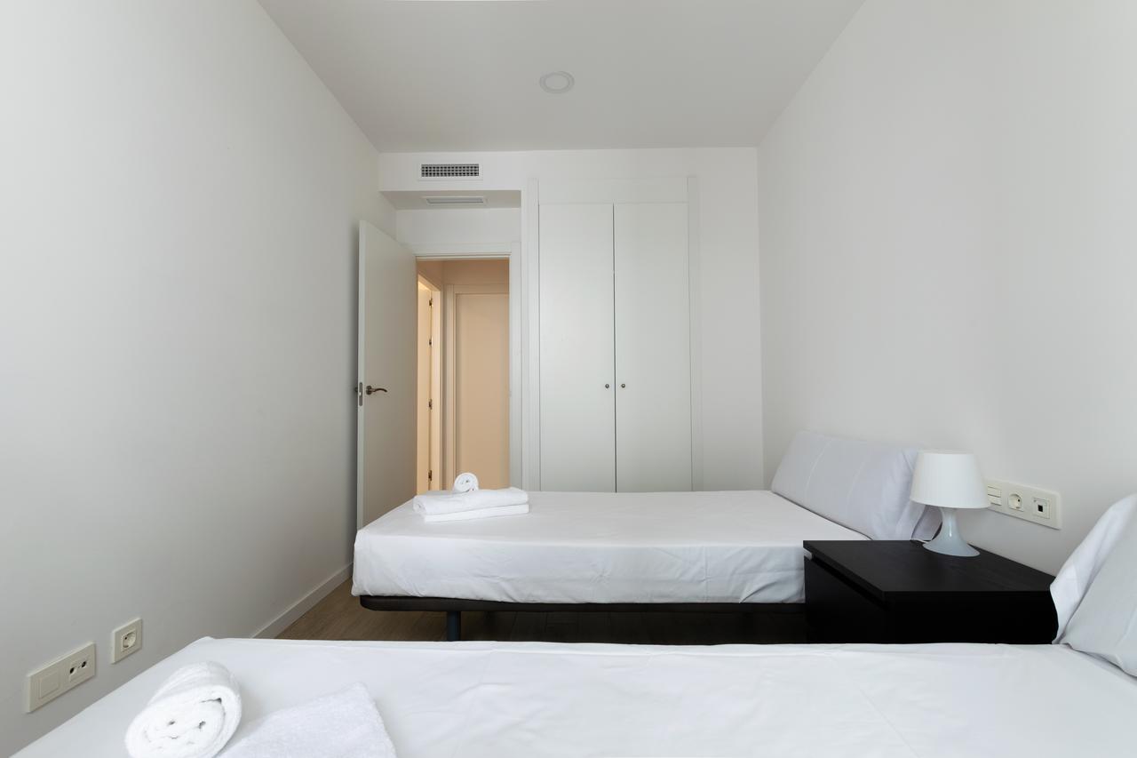 Apartments Madrina Valencia Eksteriør billede
