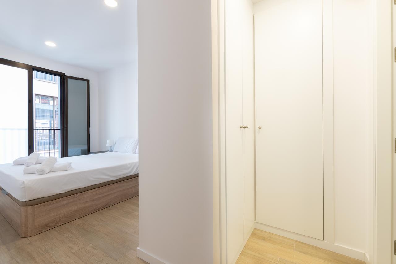 Apartments Madrina Valencia Eksteriør billede