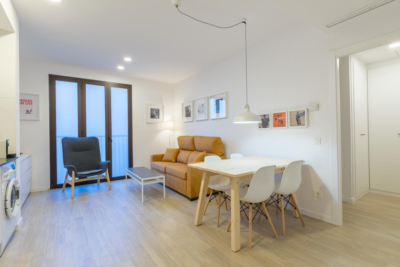 Apartments Madrina Valencia Eksteriør billede